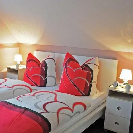 Ferienhaus Is Located In Mueritz *